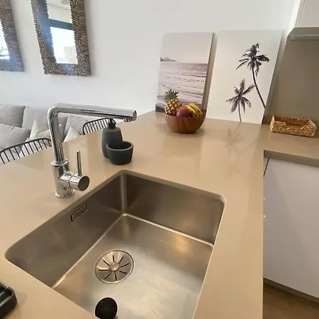 Casa Oasis Con Piscina Nyaraló