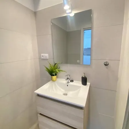 Casa Oasis Con Piscina Nyaraló *
