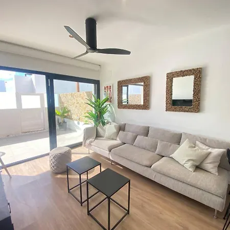 Casa Oasis Con Piscina Corralejo